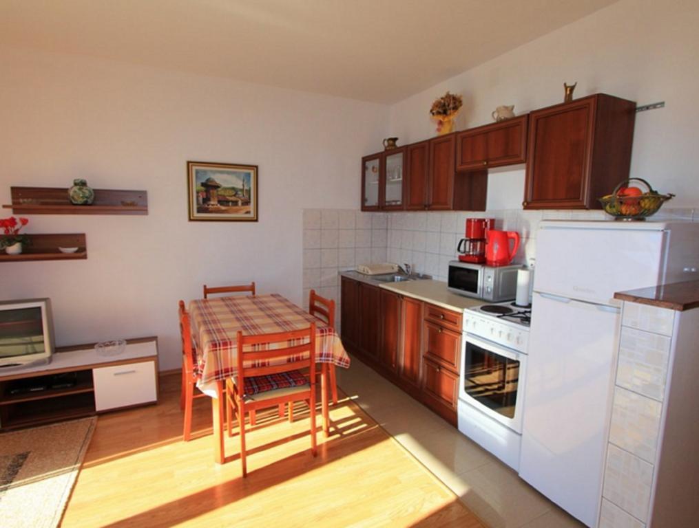 Apartments Karalic Crikvenica Esterno foto