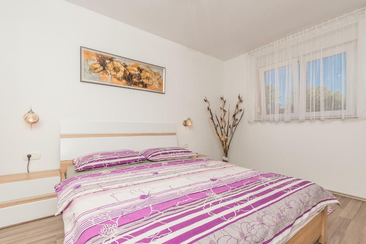 Apartments Karalic Crikvenica Esterno foto