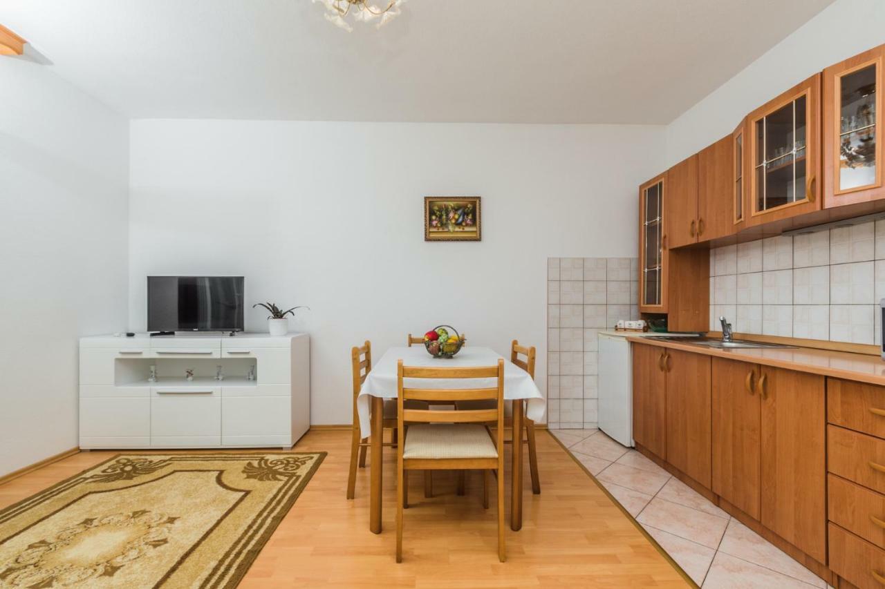 Apartments Karalic Crikvenica Esterno foto