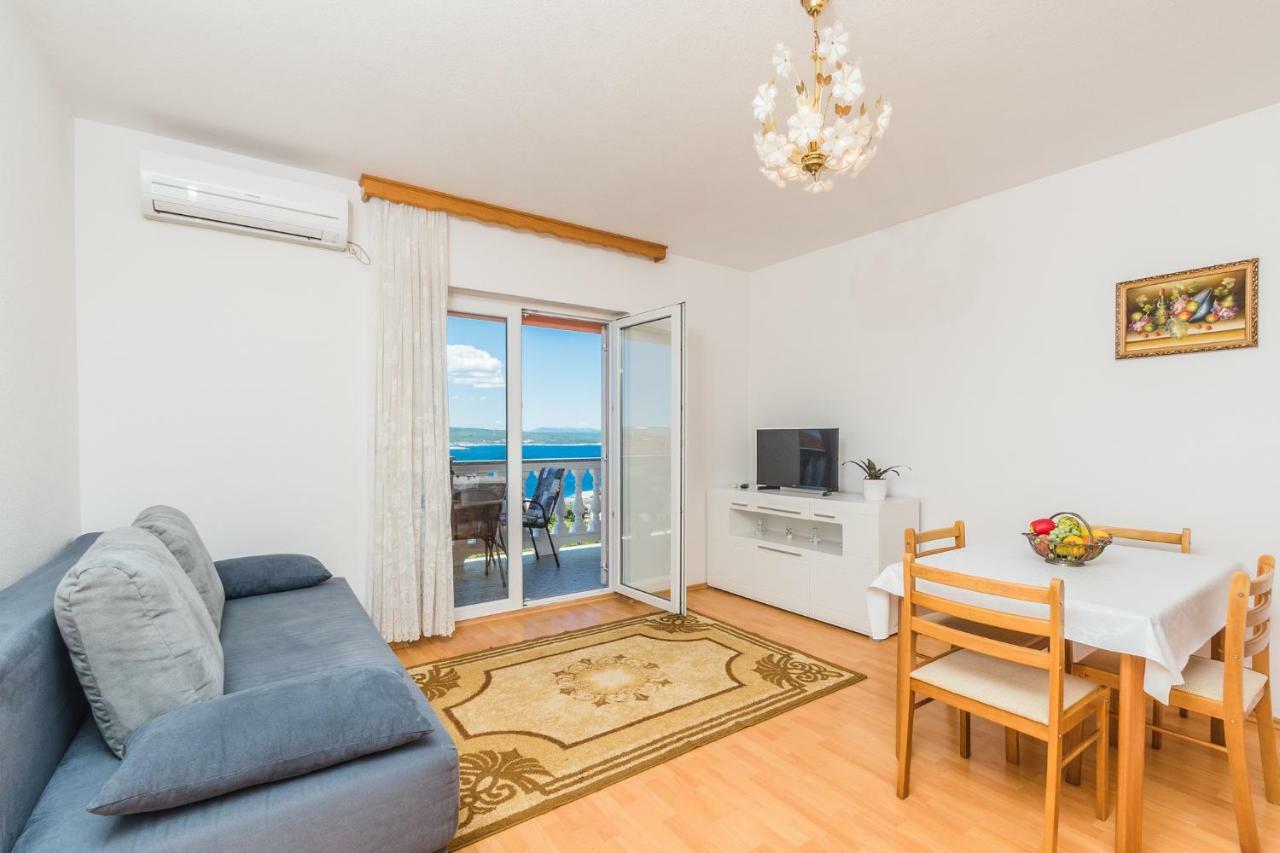 Apartments Karalic Crikvenica Esterno foto